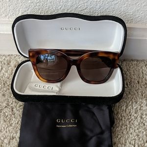 Gucci sunglasses